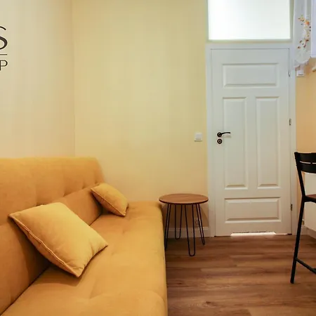 Mini In The City Centre, Old Town Апартаменты